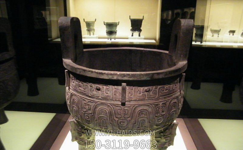 博物館青銅古代文物景觀(guān)鼎雕塑