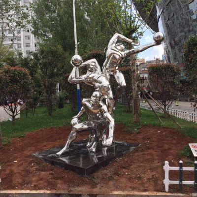 打籃球，不銹鋼鏡面體育運(yùn)動(dòng)主題人物雕塑