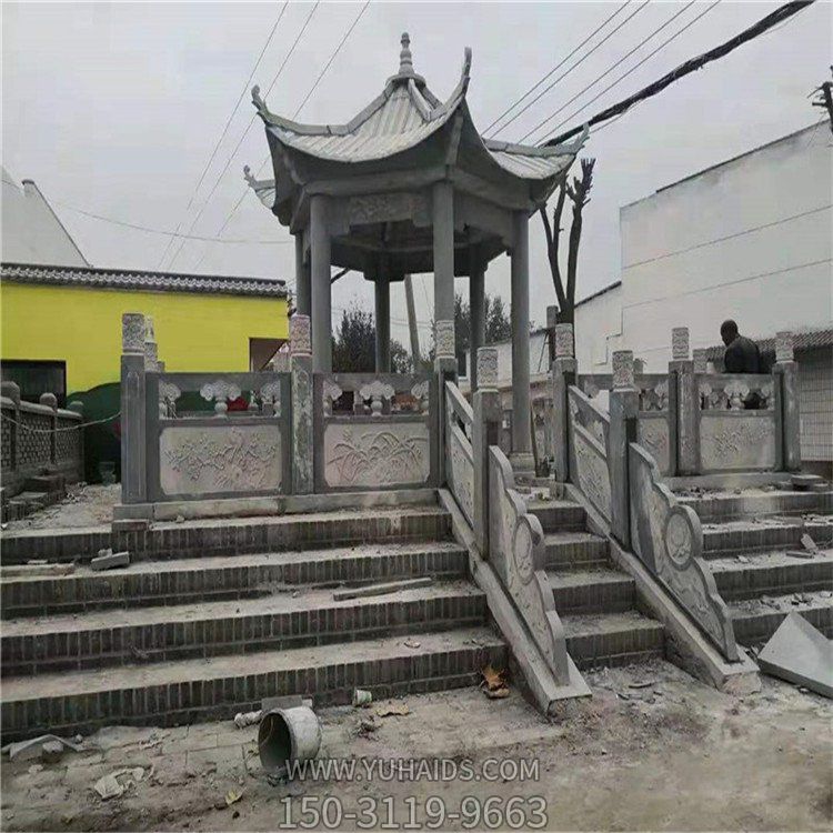 農村文化廣場擺放青石仿古建筑六角涼亭雕塑