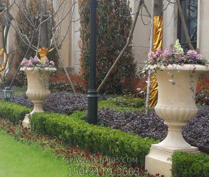 小區(qū)景觀漢白玉石雕花盆雕塑 小區(qū)景觀漢白玉石雕花盆雕塑