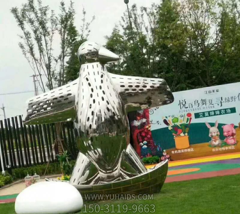 不銹鋼鏡面動物園游樂場大型仿真動物抽象個性天鵝雕塑 不銹鋼鏡面動物園游樂場大型仿真動物抽象個性天鵝雕塑