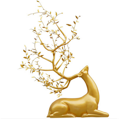 臥姿抬頭梅花鹿，樹(shù)葉修飾創(chuàng)意鹿雕塑