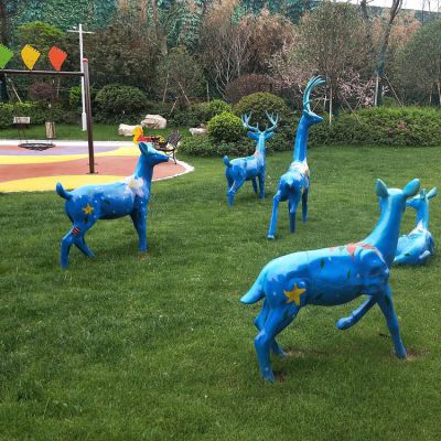梅花鹿，公園草坪裝飾動物擺件