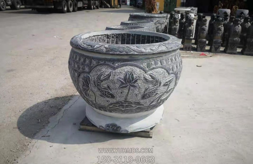 庭院別墅創(chuàng)意仿古石雕浮雕荷花鯉魚缸雕塑